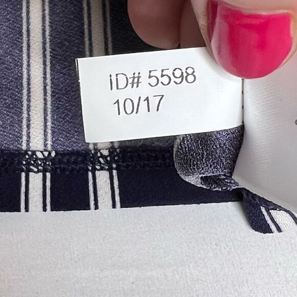 Express navy blue and white striped off shoulder bell sleeve top size M - Picture 12 of 13
